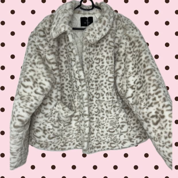 갸루깔 퍼 자켓