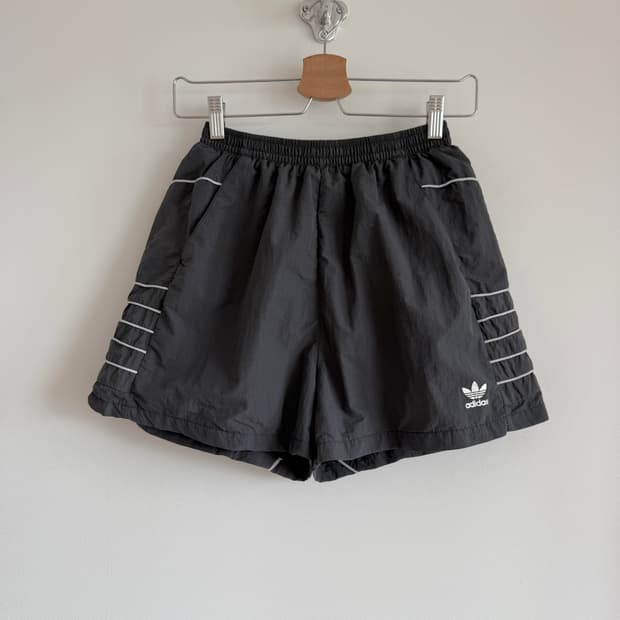 아디다스(adidas) 파이어버드 숏팬츠