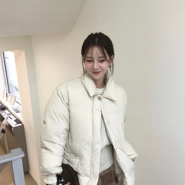 [고민영 패딩❤️‍🔥] 시야쥬 Siyazu 패딩 하프 코트 아이보리 (