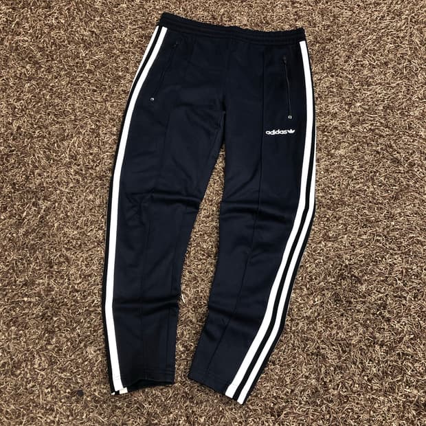 아디다스 베켄바우어 네이비 삼선 트레이닝 트랙팬츠