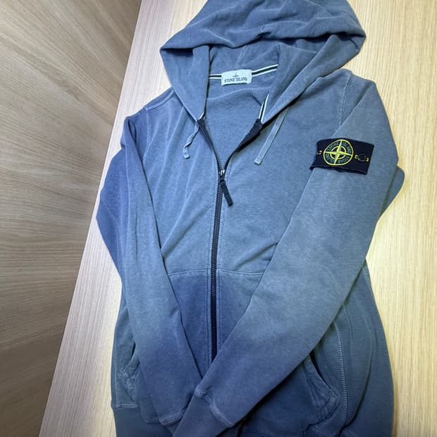 [M]스톤아일랜드 후드집업 차콜