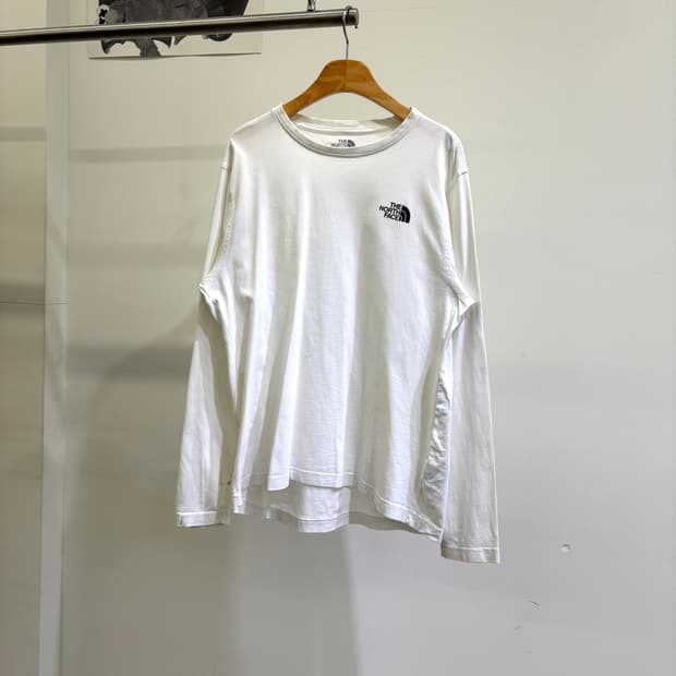 THE NORTH FACE 긴팔 티셔츠