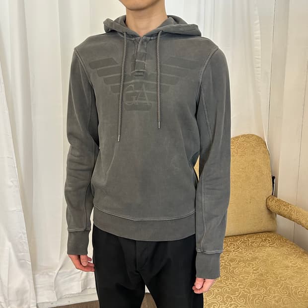 엠포리오 아르마니 진 버튼 업 후디