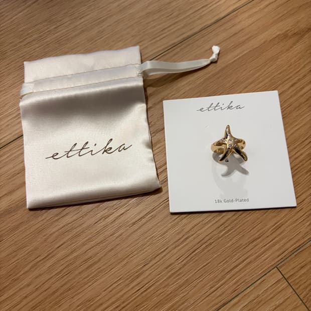 ettika 별모양 반지 새제품