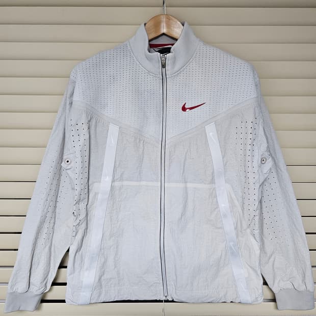 나이키 남성 바람막이 트랙자켓 M(95)