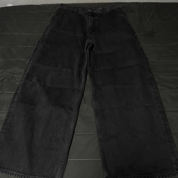 코스 릴렉스드 와이드레그 진 블랙 (28)