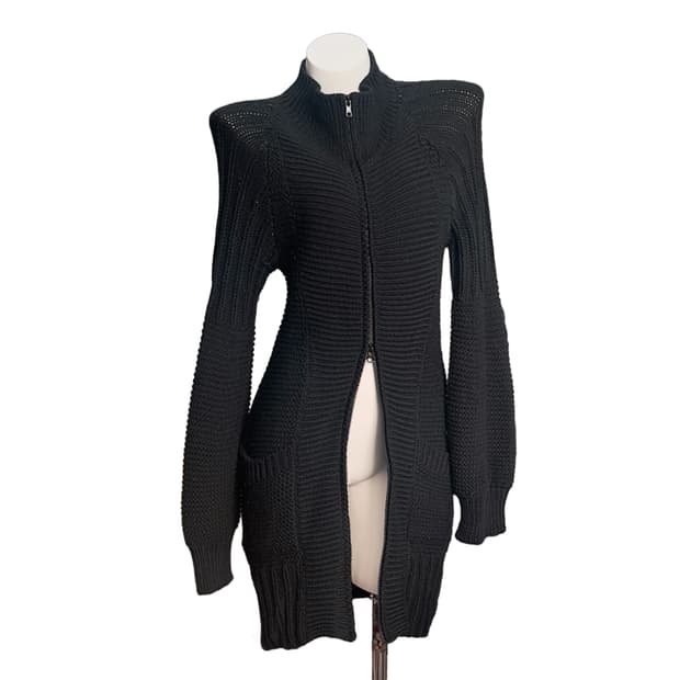 리미 푸 (LIMI FEU)