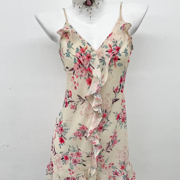 에블린 플로럴 프릴 슬립