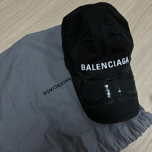 발렌시아가 레이저 디스트로이드 볼캡