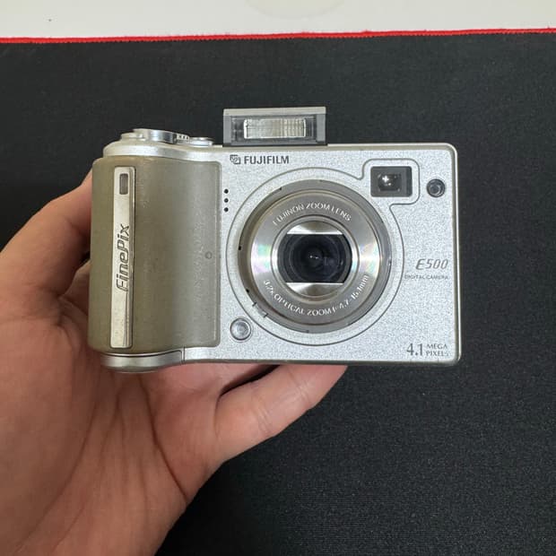 후지필름 파인픽스 E500 디카