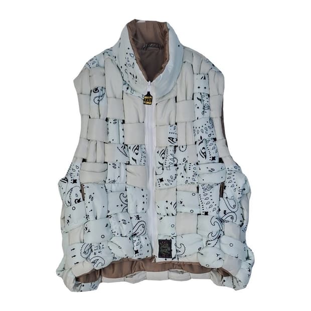 캐피탈 페이즐리 킬위빙 리버시블 패딩