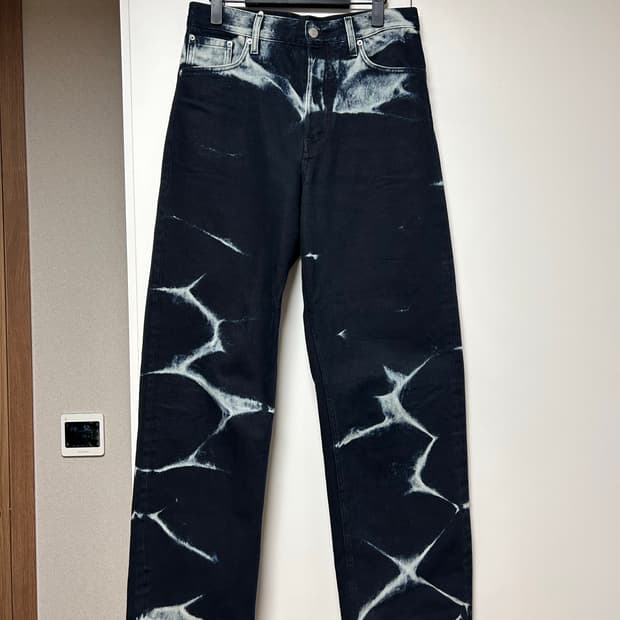 드리스 반 노튼 블리치 데님