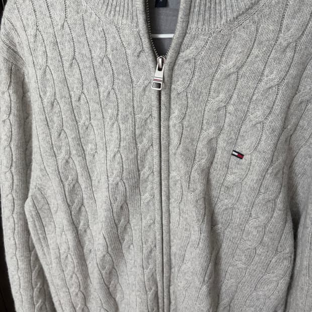 Tommy Hilfiger 니트집업