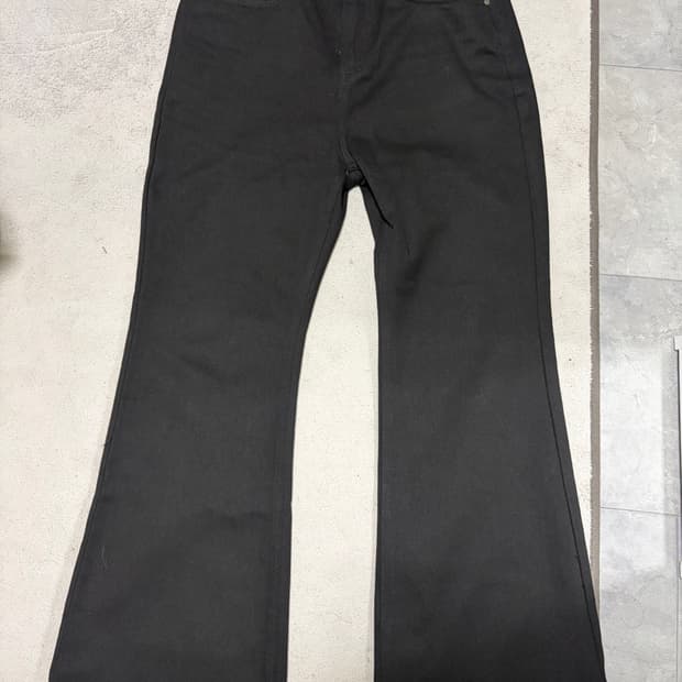 DNSR (디앤에스알) 플레어 데님팬츠