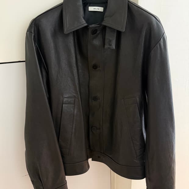 L) HEUTE 호이테 레더 봄버 가죽 자켓