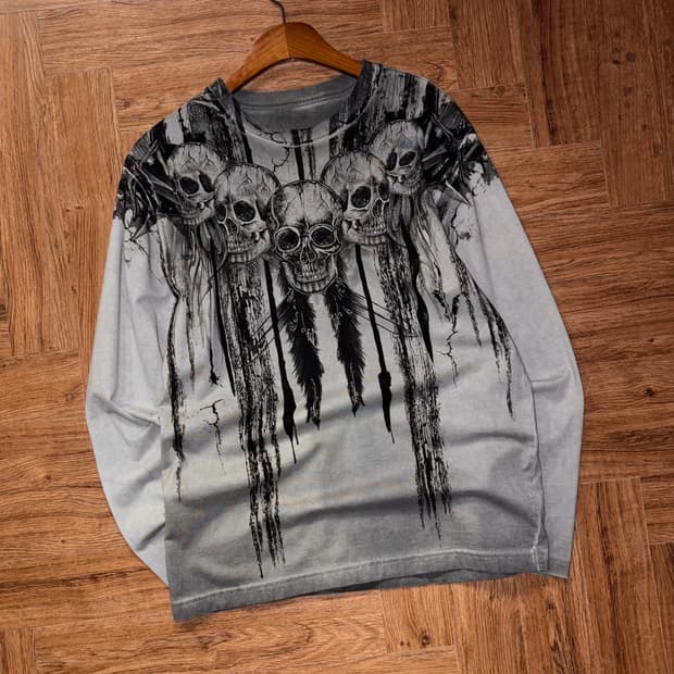 버커루 락시크 해골 롱슬리브