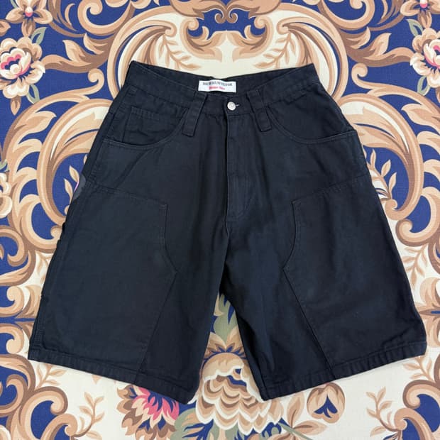 (M)더 뮤지엄 비지터 더블니 코튼 반바지(블랙)