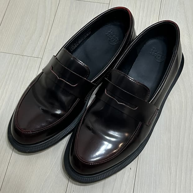 닥터마틴 로퍼 체리레드