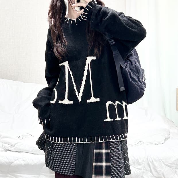 마뗑킴 빅로고 스티치 블랙 니트