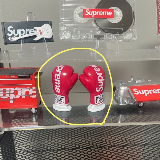 슈프림 가챠 글러브 (미개봉)