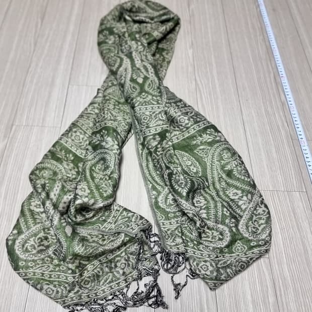 페이즐리 패턴 그린 머플러