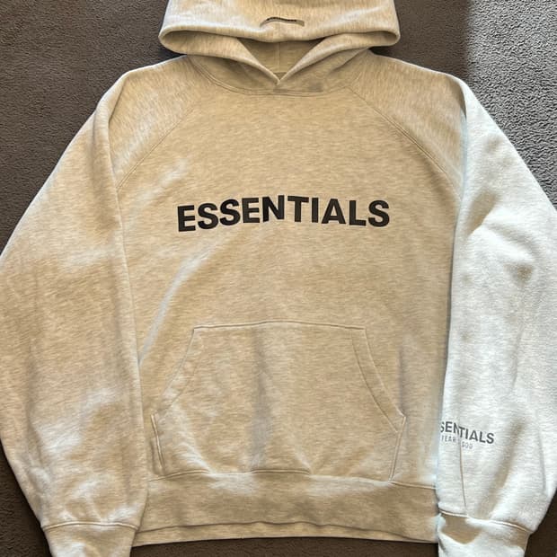 피오갓 에센셜 아플리케 후디 처분 