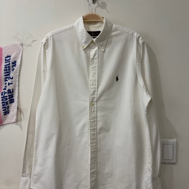 209. 폴로 화이트 셔츠