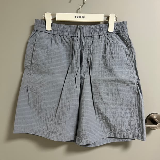 코스 시어서커 반바지