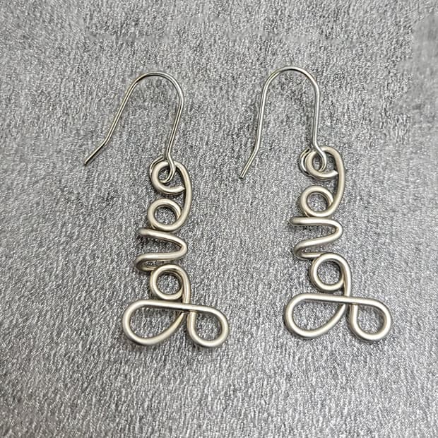 love earrings