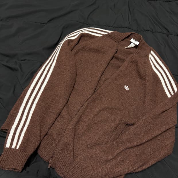 아디다스 니트 트랙탑 브라운