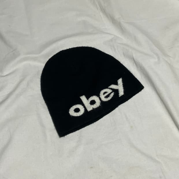 오베이 로워케이스 빅로고 비니 블랙