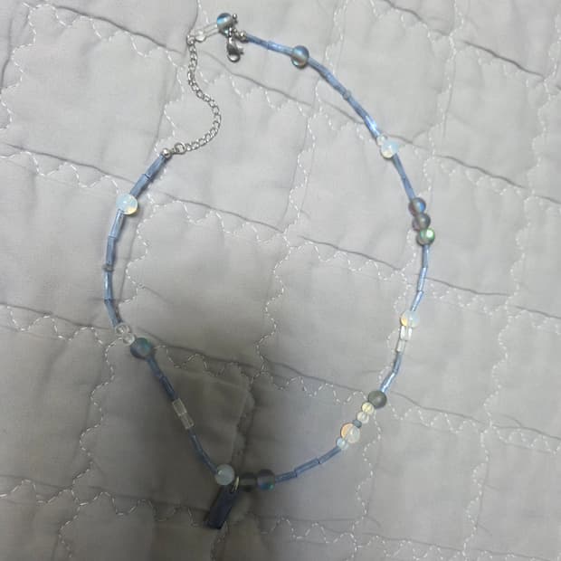 비즈 하늘목걸이