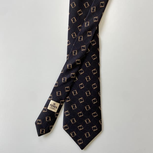 펜디 (FENDI) FF 모노그램 정품 명품 블랙넥타이