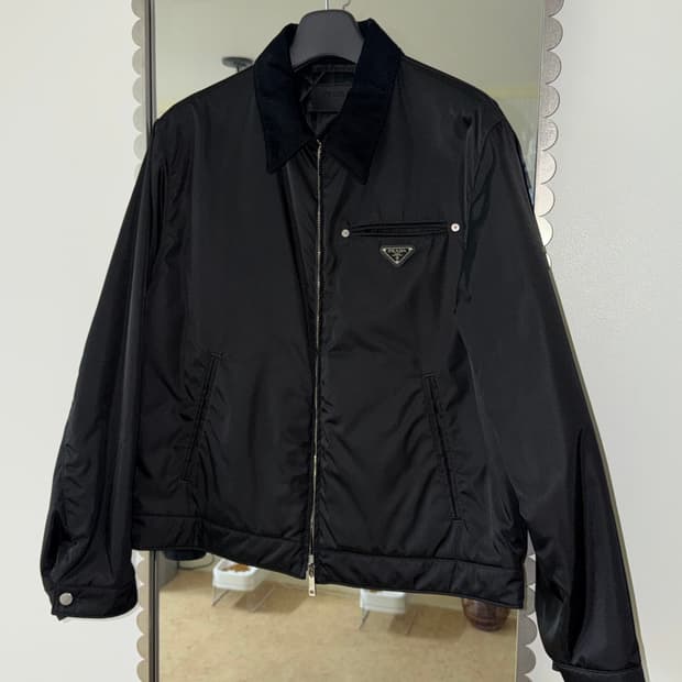 프라다 리나일론 블루종 워크자켓
