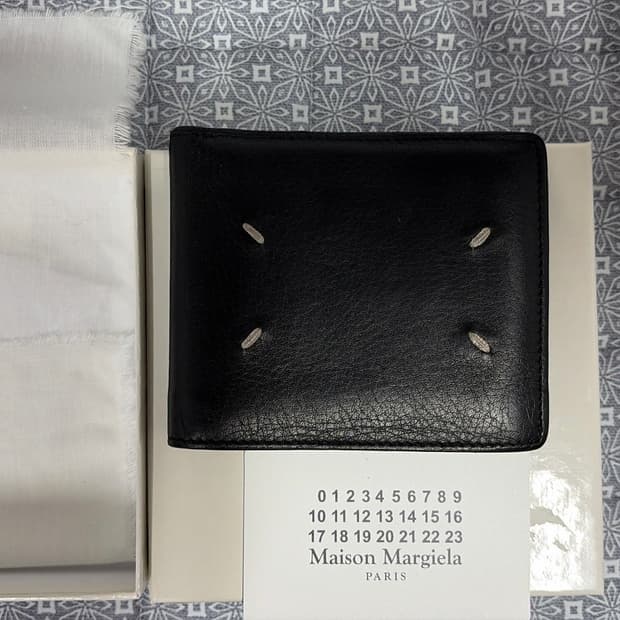 메종마르지엘라 투톤 반지갑