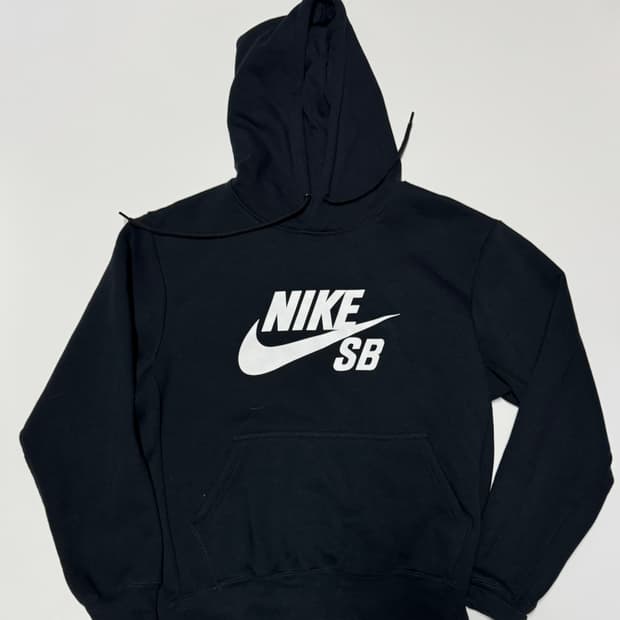 나이키 SB 빅 로고 프린팅 기모 후드티 L 블랙
