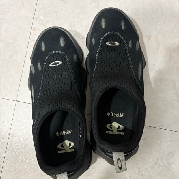 오클리 팩토리 팀 265 us 8.5