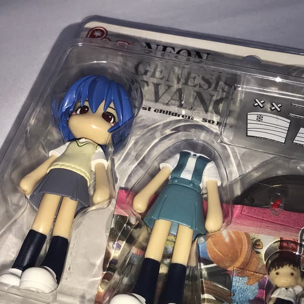 에반게리온 레이 핑키스트리트 피규어