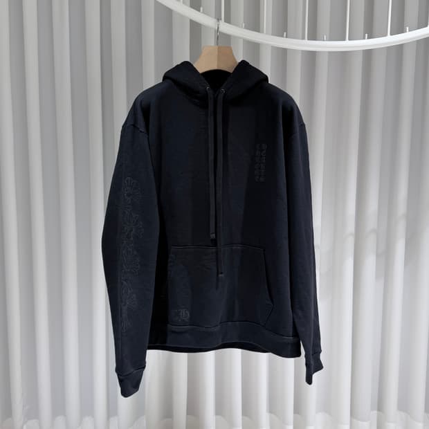 (A+/L) / 크롬하츠 마이애미 한정판 버티컬 로고 풀오버 후드 블랙