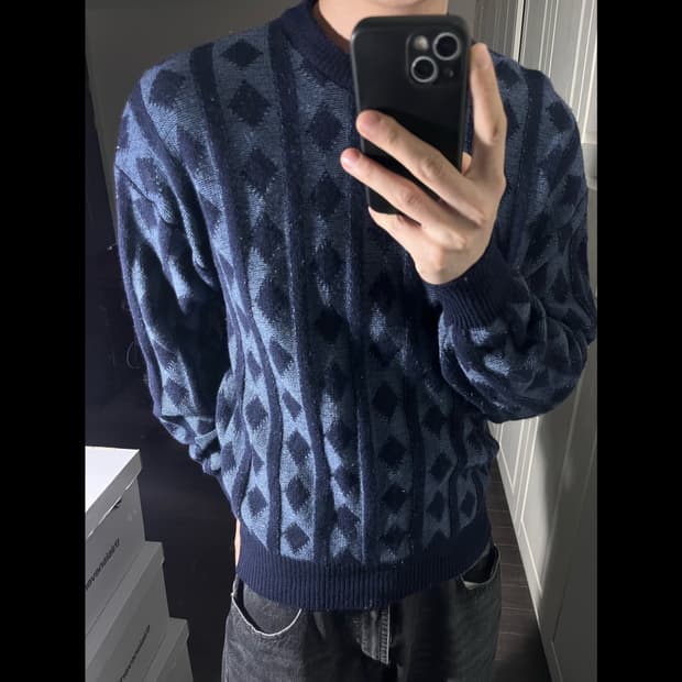 [L] SAM AUSTIN 샘오스틴 울 블랜드 패턴 니트