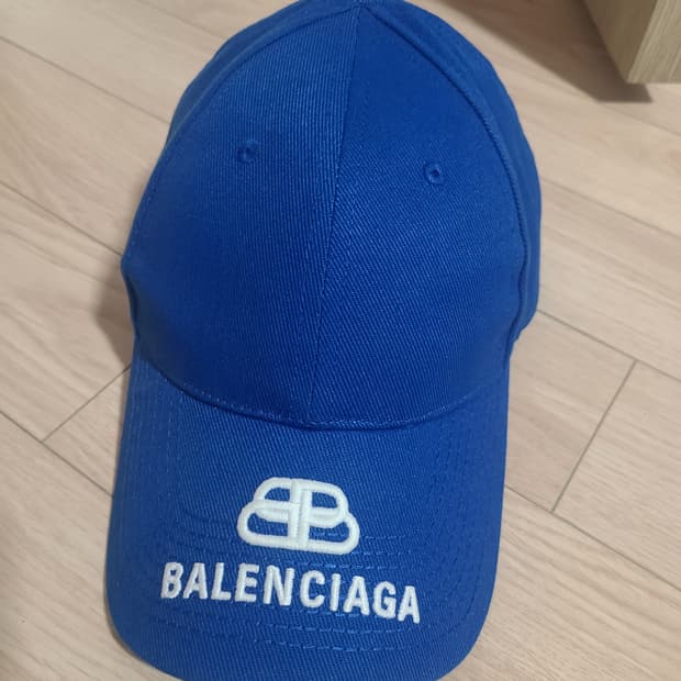 발렌시아가 모자 정품 