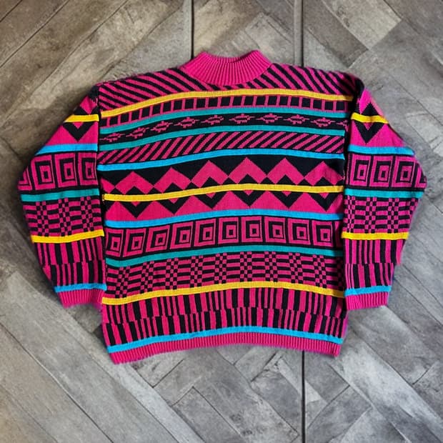 빈티지 패턴 터틀넥 니트