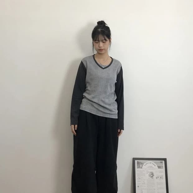 Male & Co Slim Fit V-Neck Long Sleeve