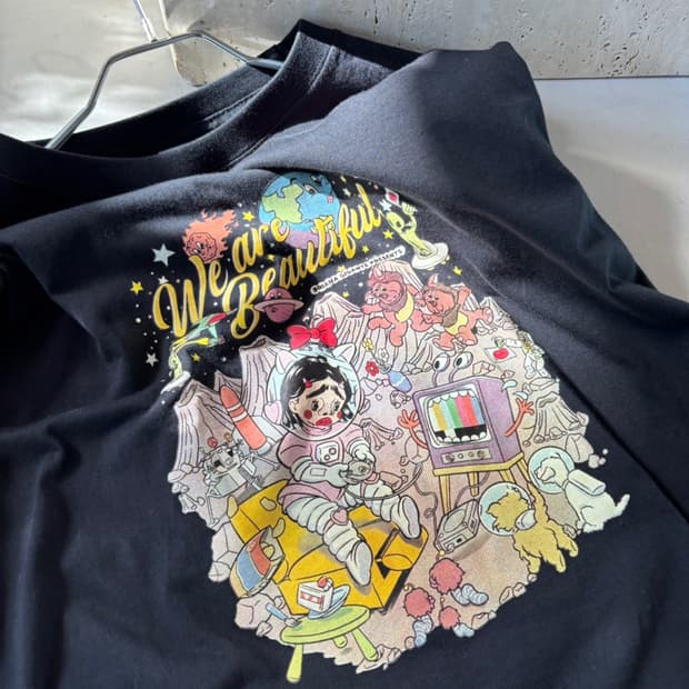 (New) Briana Gigante T-shirt