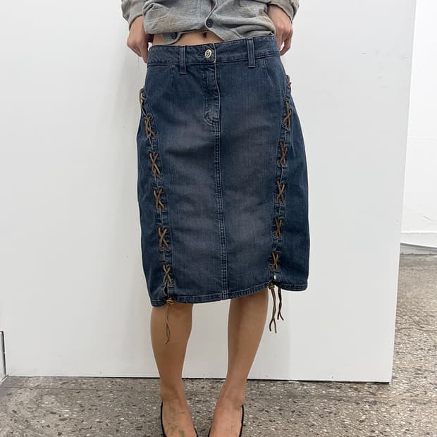 페이크 런던 레이스업 데님 스커트