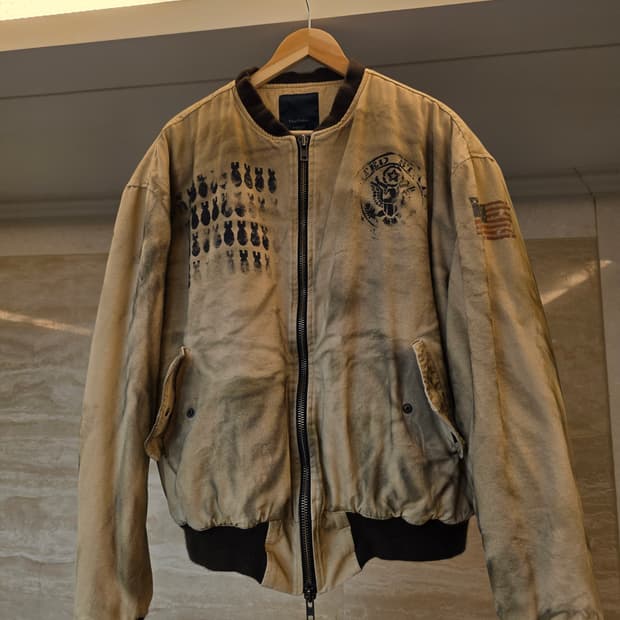 [1]언더마이카 탑건 아메리칸 플래그 워시드 봄버 더티 베이지