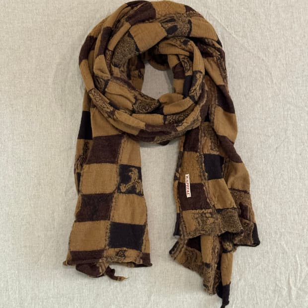 캐피탈 축융울 체커보드 브라운 머플러