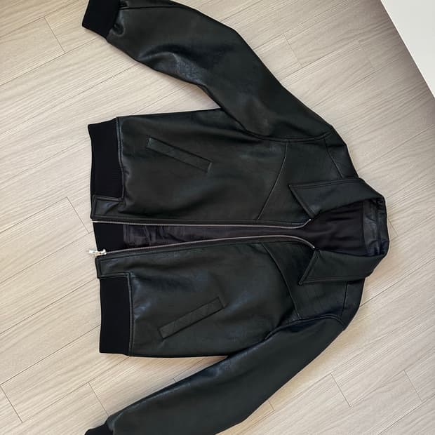 엘무드 캣츠 마크 레더 재킷 블랙 