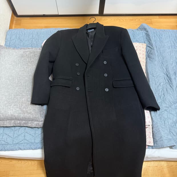 원플릿 롱코트 원 비엔나 맥시 울 코트 검정 판매합니다!