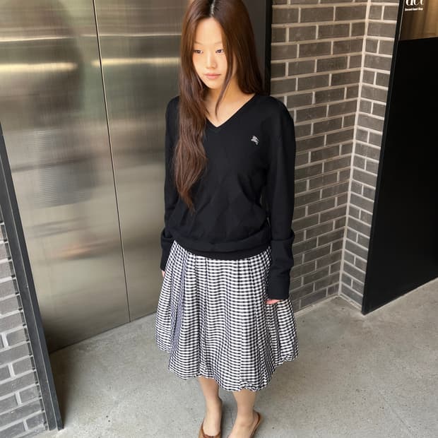 Burberry 버버리 로고 니트 블랙